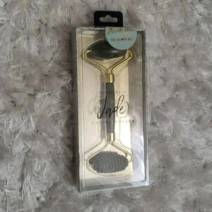 Jade facial roller Brand new